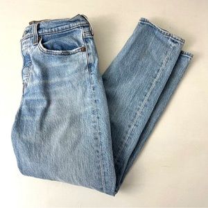 Levi’s Wedgie Fit Ankle Button Fly Jeans